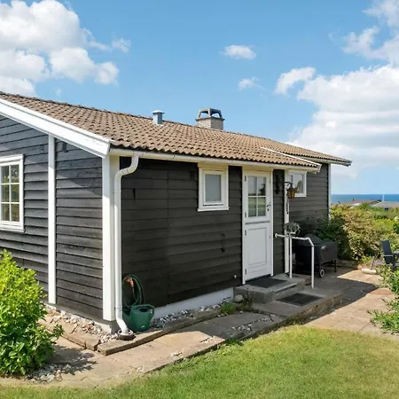 2 Bedroom Awesome In Feriehus Slagelse