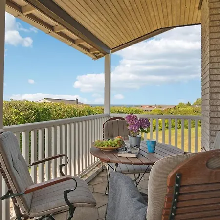 2 Bedroom Awesome In